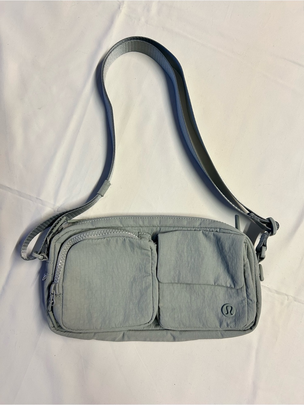 LULULEMON Multi-pocket Crossbody